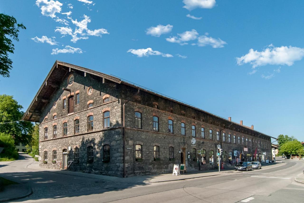 Kleinkunstbuehne Zur Post Beim John In Obing Hotel Kültér fotó
